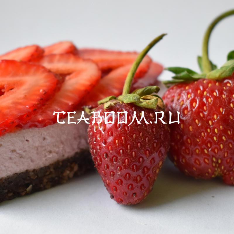 Клубничный raw-десерт